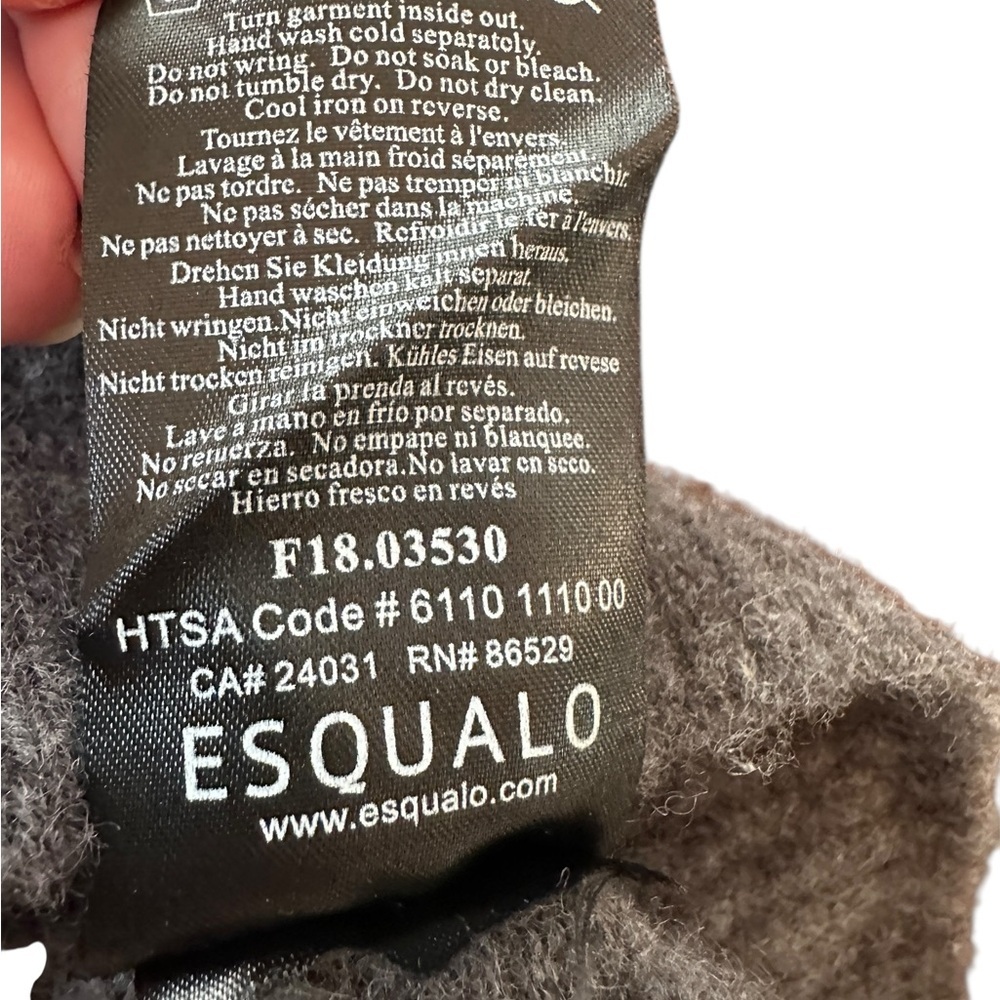 ESQUALO Charcoal Sweater with pearl Buttons Women’s S wool blend - Picture 6 of 6